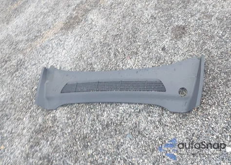 2024 Tesla Model Y from USA, damaged, VIN 7SAYGDEE3RA262510